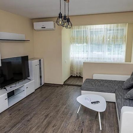 BrăilaIulianアパートメント エクステリア 写真